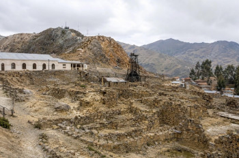 Huancavelica a hora, která poháněla stříbrné impérium Huancavelica a hora, která poháněla stříbrné impérium