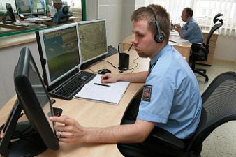 Až desetiletý trest za loupež šály na nezletilém fanouškovi fotbalu