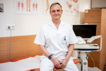 Mrtvice se netýká jen seniorů, varují lékaři