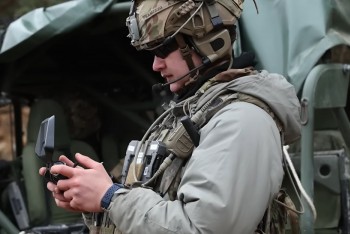 Kolik by evropské obranné dluhy stály české daňové poplatníky