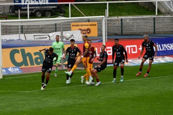 Kam 4. dubna 2026 za sportem? Na fotbal, hokej, volejbal, americký fotbal