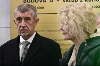 „Byl donucen odsoudit.“ Hollan rozmetal rozsudek v kauze Čapí hnízdo