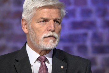 SMS kauza a rozpad prezidentské autority v politickém prostoru