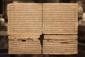 Nejstarší řecký papyrus: svatební smlouva z roku 310 př. n. l.