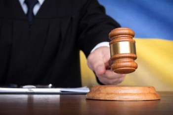 Brutální únos dívky v Česku. Ukrajinci ji mučili a hrozili smrtí