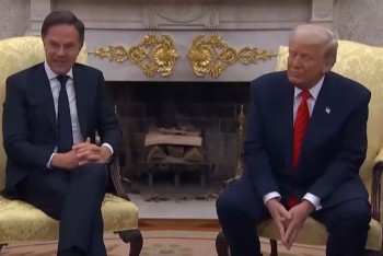 Rutteho mediace nezmírnila napětí mezi Trumpem a NATO